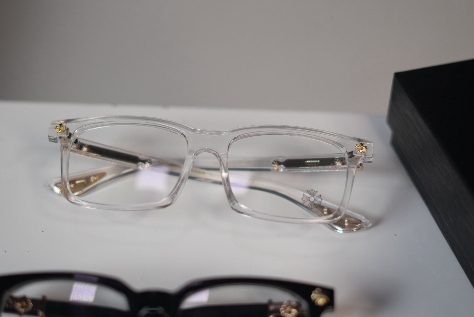 CHROME HRTS® – GHOSTFRAME